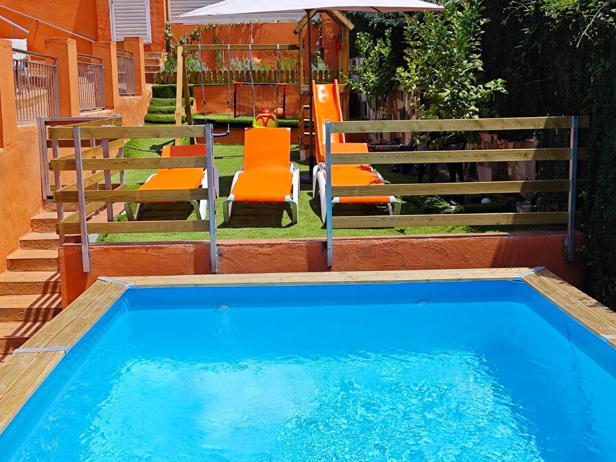 Relax House Barcelone Vila Sant Esteve Sesrovires Exterior foto